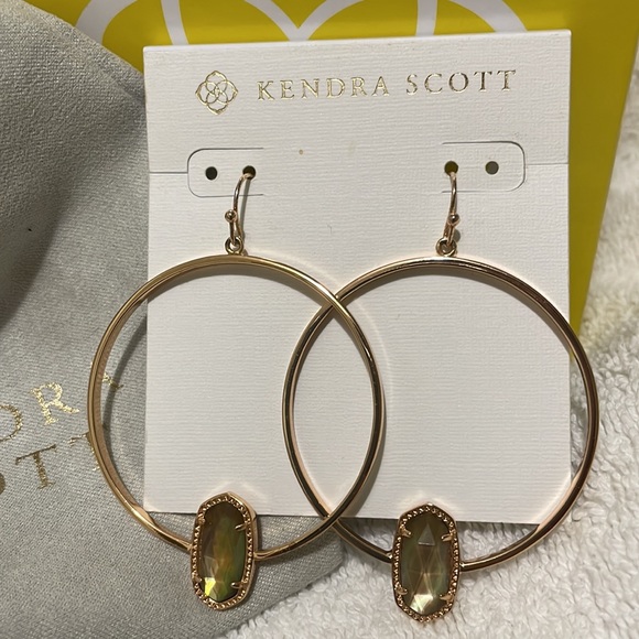 KENDRA SCOTT HOOP EARRINGS - Picture 2 of 3